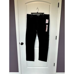 NWT Wrangler Relaxed Fit Straight Leg Black Men's Jeans Size 40 x 32